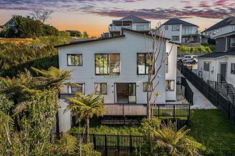 Photo of property in 48 George Street, Riverhead, 0820