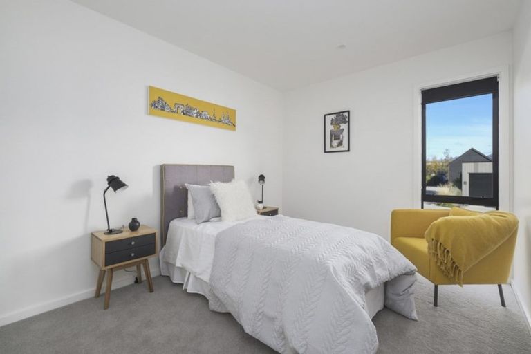 Photo of property in 4 Kotuku Lane, Jacks Point, Queenstown, 9371