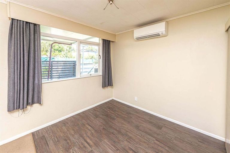 Photo of property in 44 Manuka Street, Castlecliff, Whanganui, 4501
