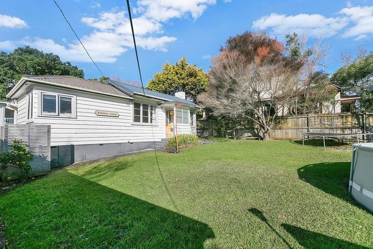 Photo of property in 1/55 Salisbury Road, Birkdale, Auckland, 0626