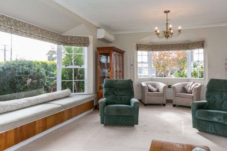 Photo of property in 87 Meeanee Road, Taradale, Napier, 4112