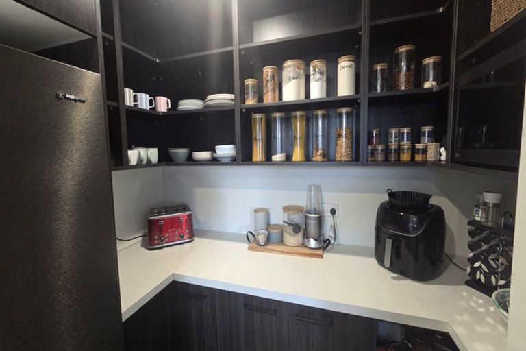 Photo of property in 182 Georgina Street, Marshland, Christchurch, 8083