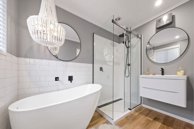 Photo of property in Carmichael Courts, 24/14 Wharenui Road, Upper Riccarton, Christchurch, 8041