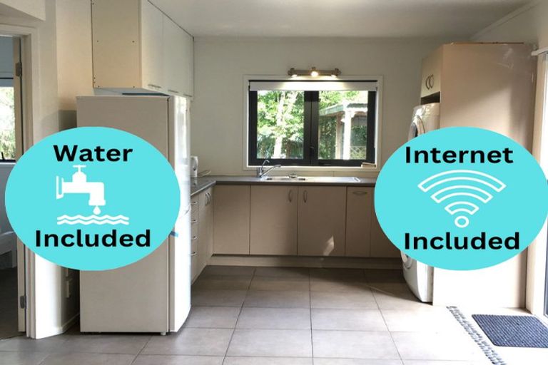 Photo of property in 13 Schnapper Rock Road, Greenhithe, Auckland, 0632