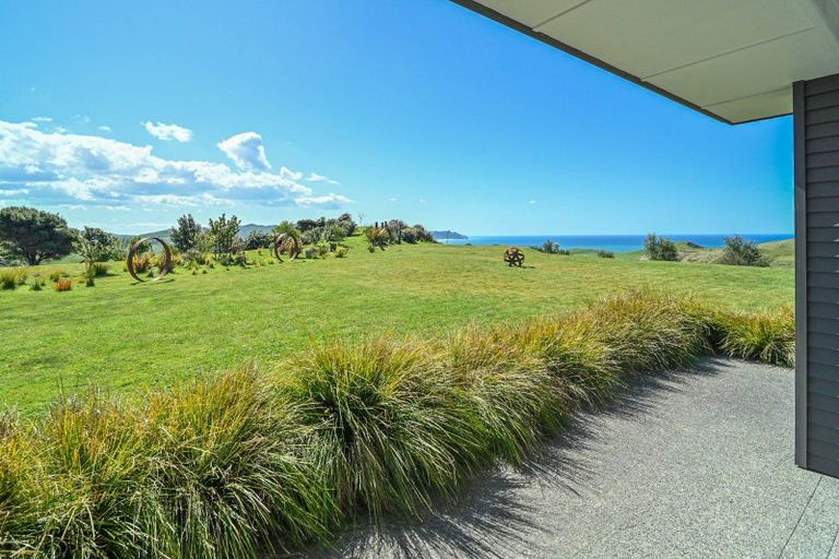 Photo of property in 63 Waipuka Road, Waimarama, Havelock North, 4294
