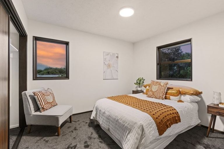 Photo of property in 16 Ketton Place, St Albans, Christchurch, 8052