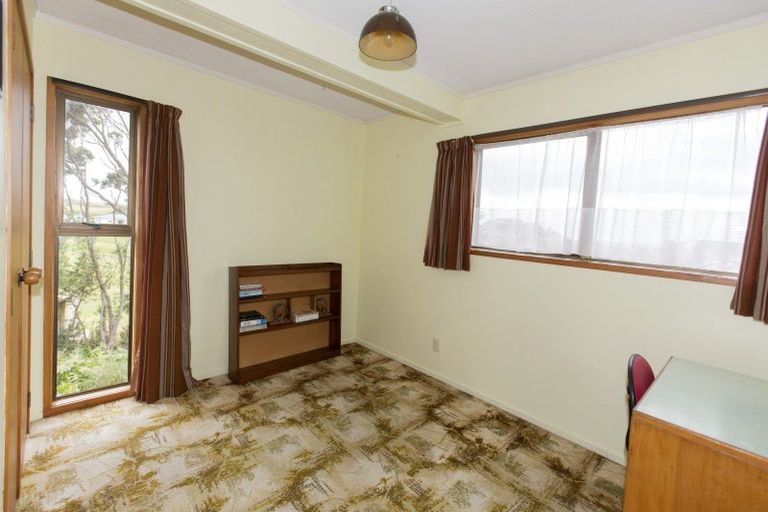 Photo of property in 11 Ripiro Drive, Baylys Beach, Dargaville, 0377