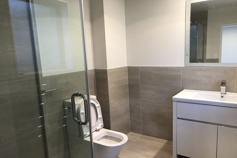 Photo of property in 25 Karokaro Road, Takanini, 2112