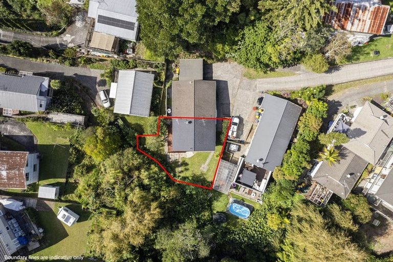 Photo of property in 2/26 Paramu Avenue, Birkdale, Auckland, 0626