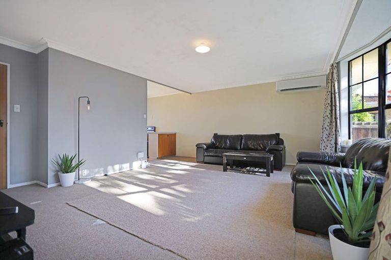 Photo of property in 2/85 Cameron Street, Ashburton, 7700
