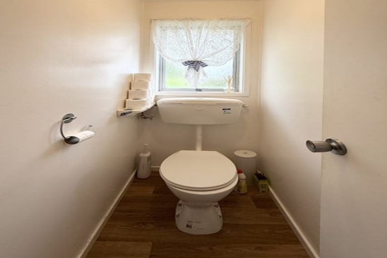 Photo of property in 12 Velma Road, Hillcrest, Auckland, 0627