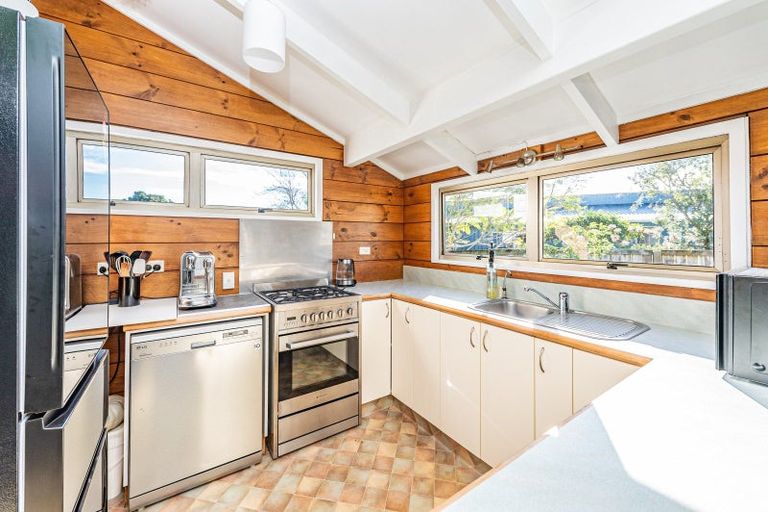 Photo of property in 15 Banks Place, Tawhero, Whanganui, 4501