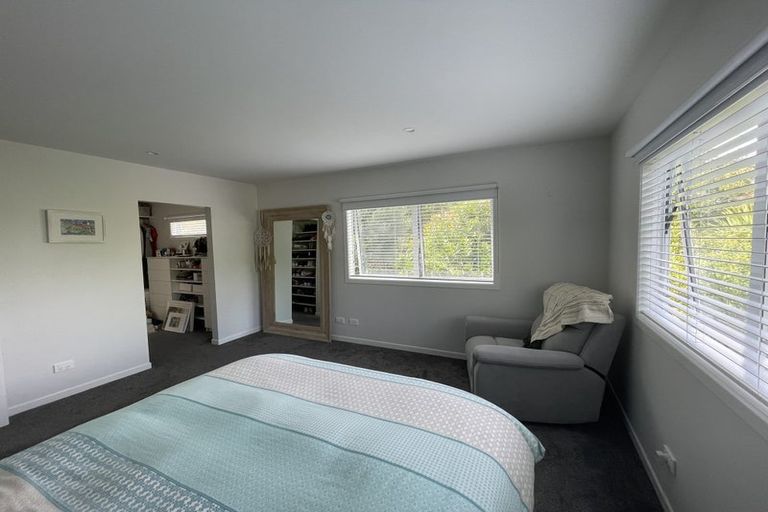 Photo of property in 11a River Road, Te Atatu Peninsula, Auckland, 0610