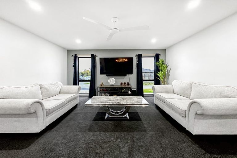 Photo of property in 15 Joy Place, Rolleston, 7614