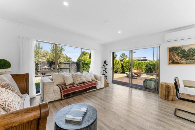 Photo of property in 1 Gobray Crescent, Mount Maunganui, 3116