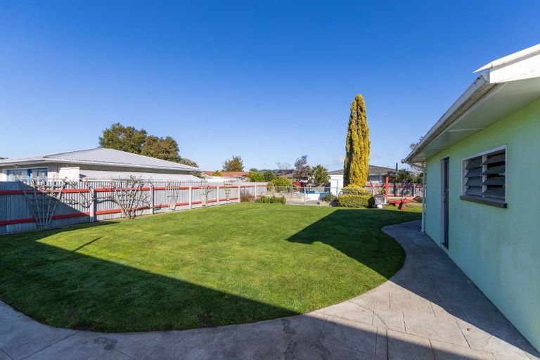 Photo of property in 15 Wycliffe Street, Onekawa, Napier, 4110