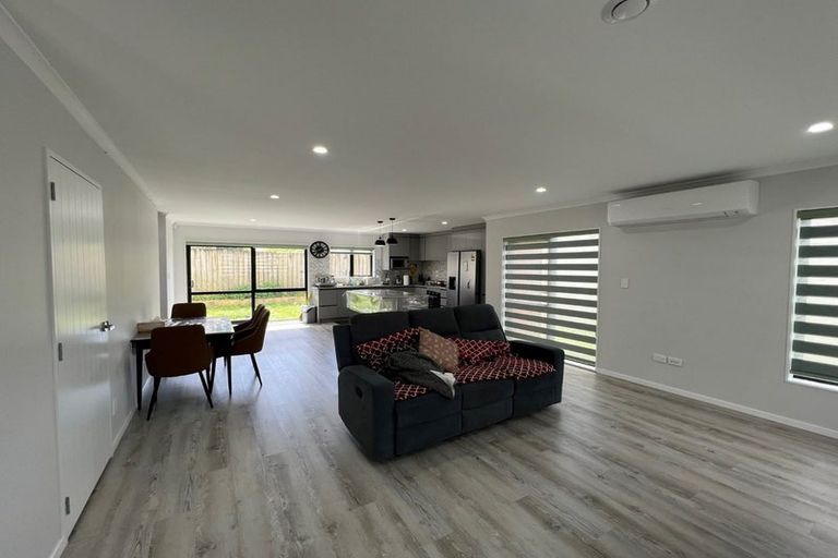 Photo of property in 28d Rogers Road, Manurewa, Auckland, 2102