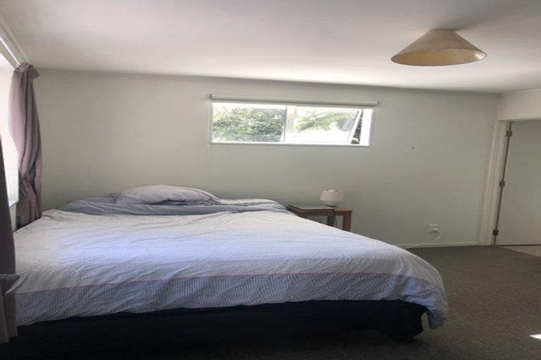 Photo of property in 111 Beauchamp Street, Karori, Wellington, 6012