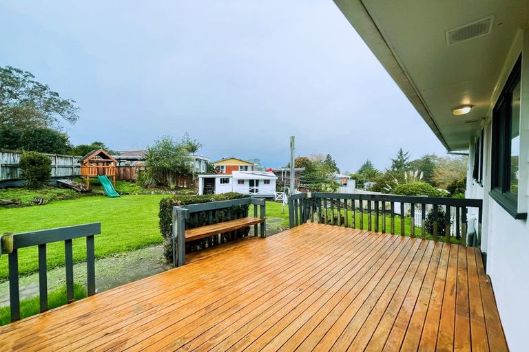 Photo of property in 5 Skyla Place, Massey, Auckland, 0614