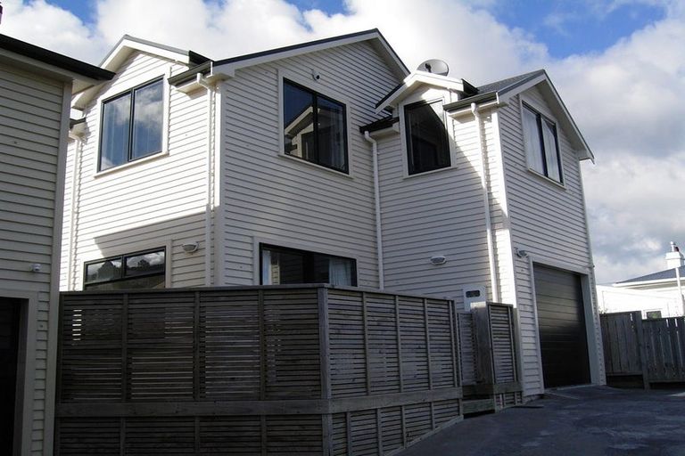 Photo of property in 40 Kaihuia Street, Northland, Wellington, 6012