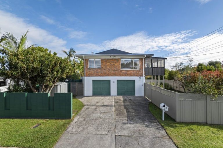 Photo of property in 33 Eversleigh Road, Belmont, Auckland, 0622