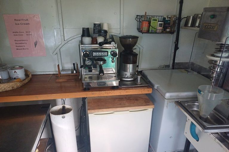 Photo of property in 298 Palmerston Street, Westport, 7825