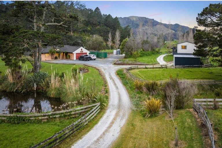 Photo of property in 1159 Ahuroa Road, Makarau, Warkworth, 0981