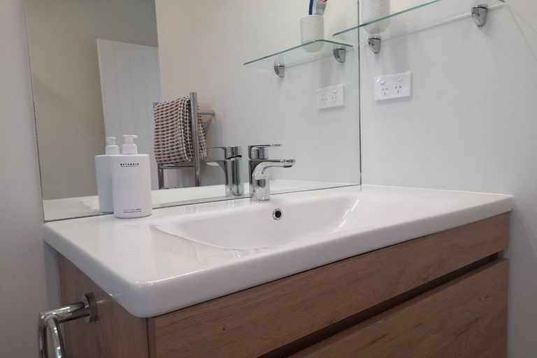 Photo of property in 45b Harakeke Drive, Wharewaka, Taupo, 3330