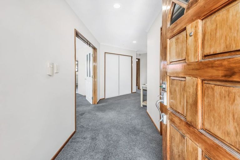 Photo of property in 335 Wigram Road, Halswell, Christchurch, 8025