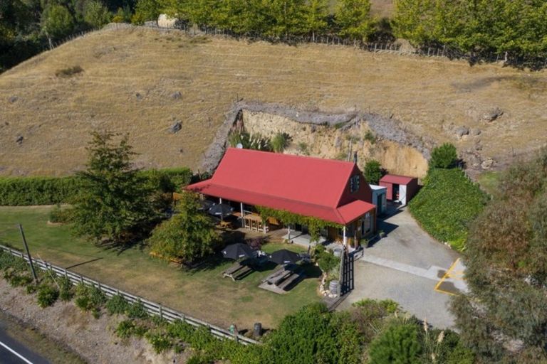 Photo of property in 3639 State Highway 50, Maraekakaho, 4171