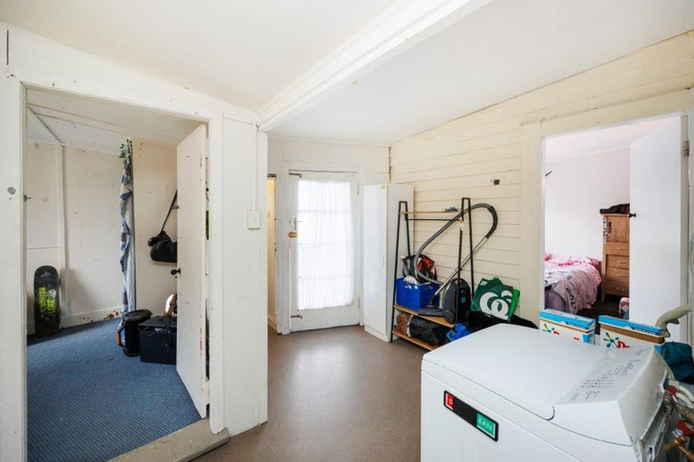 Photo of property in 31 Mcgiffert Street, Palmerston North, 4410
