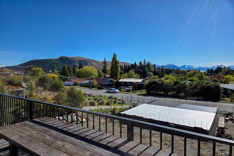 Photo of property in 14 Allan Street, Lake Tekapo, 7999