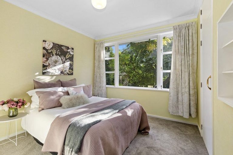 Photo of property in 343 Riverside Drive, Fairfield, Lower Hutt, 5011