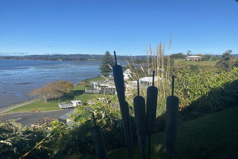 Photo of property in 91 Omokoroa Road, Omokoroa, 3114