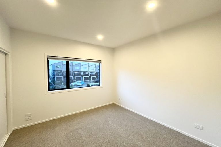 Photo of property in 20/28 Westgate Drive, Westgate, Auckland, 0614