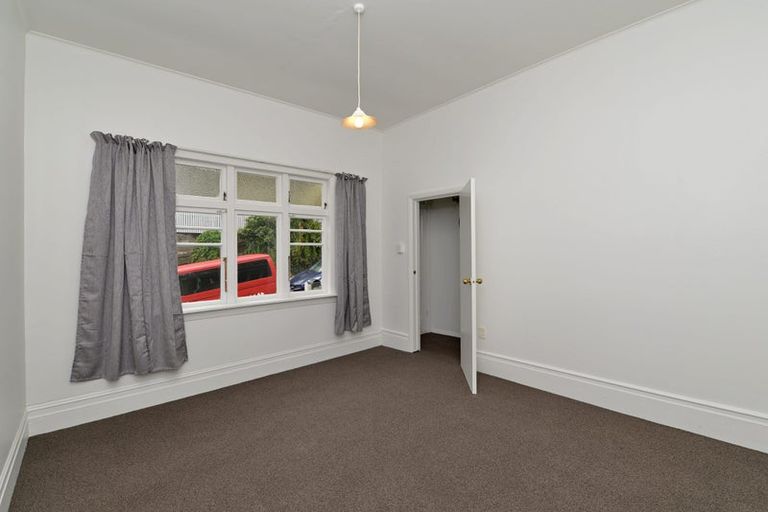 Photo of property in 12 Devon Street, Aro Valley, Wellington, 6021