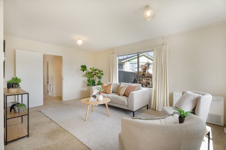 Photo of property in 33 Abilene Crescent, Churton Park, Wellington, 6037