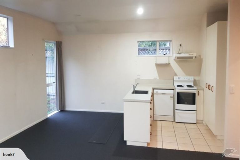 Photo of property in 35c Larch Place, Casebrook, Christchurch, 8051