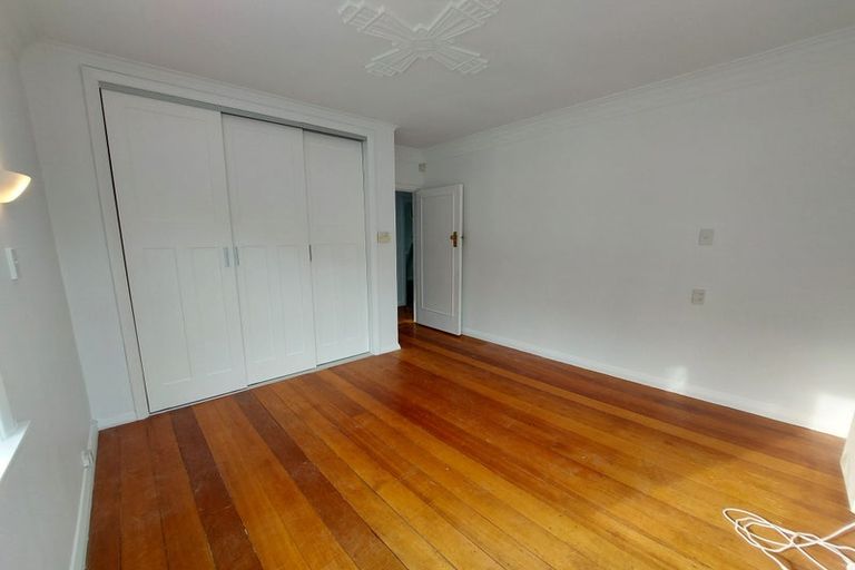 Photo of property in 100 Barnard Street, Wadestown, Wellington, 6012