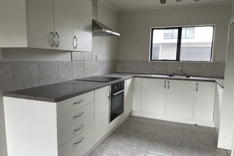 Photo of property in 2/48 Coxhead Road, Manurewa, Auckland, 2102