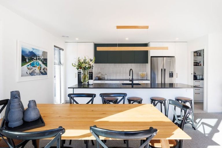 Photo of property in 7 Gratitude Way, Kelvin Grove, Palmerston North, 4414