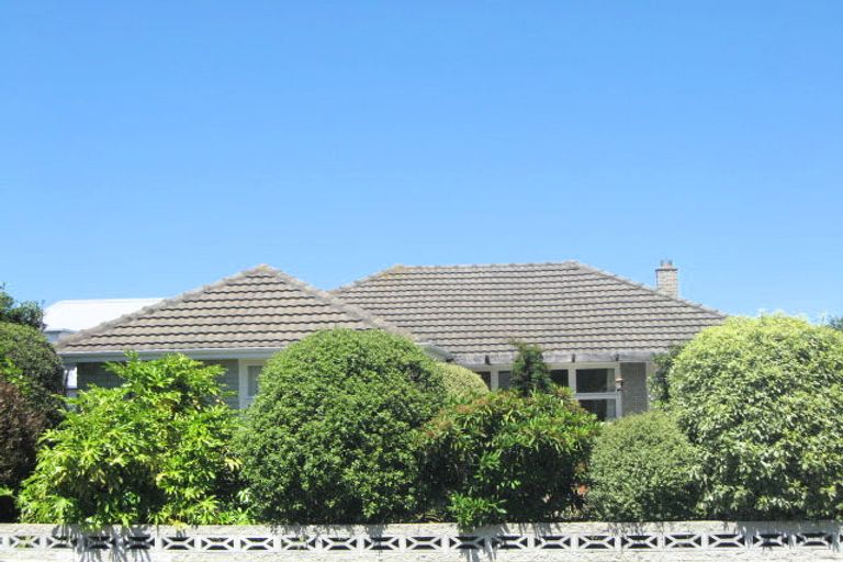 Photo of property in 9 Rosella Street, Broomfield, Christchurch, 8042