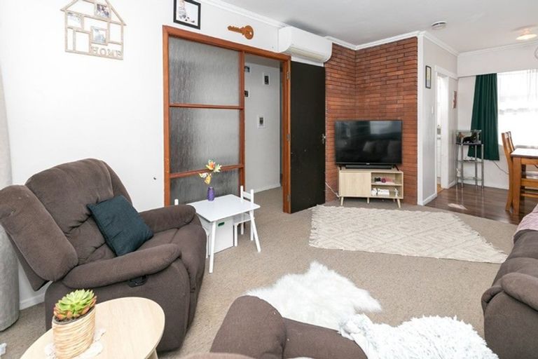 Photo of property in 3 Gadsby Place, Hamilton East, Hamilton, 3216