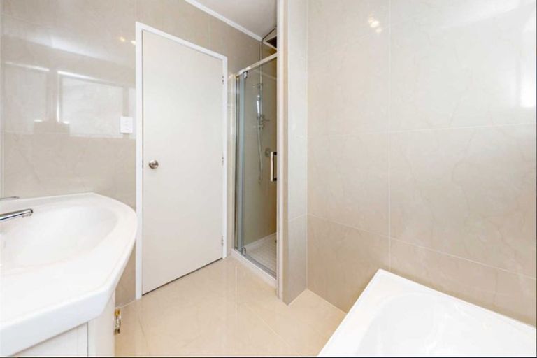 Photo of property in 229 Weymouth Road, Manurewa, Auckland, 2102