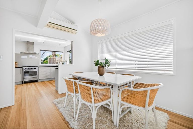 Photo of property in 159 Vipond Road, Stanmore Bay, Whangaparaoa, 0932