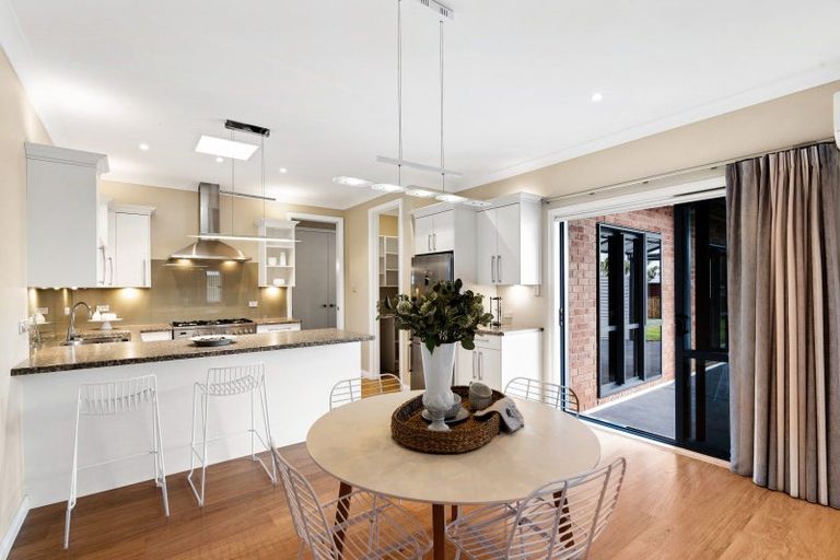Photo of property in 107 Arataki Road, Havelock North, 4130