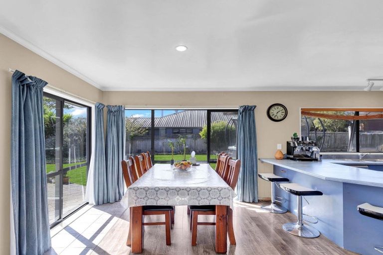 Photo of property in 46 Ayrshire Drive, Grandview Heights, Hamilton, 3200