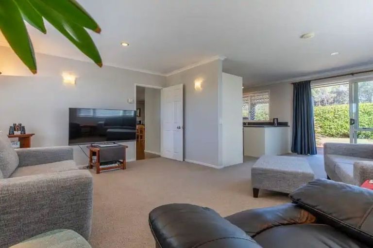 Photo of property in 60 John Norrie Place, Motuoapa, Turangi, 3382