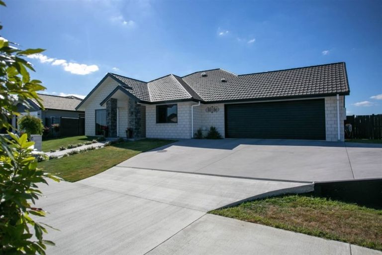 Photo of property in 39a Norfolk Drive, Cambridge, 3434