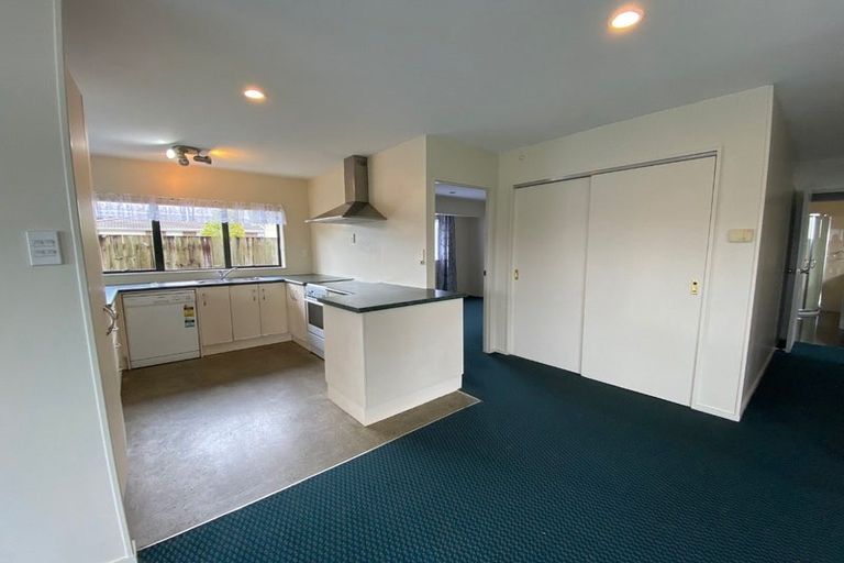 Photo of property in 4/14 Hall Avenue, Mangere, Auckland, 2022